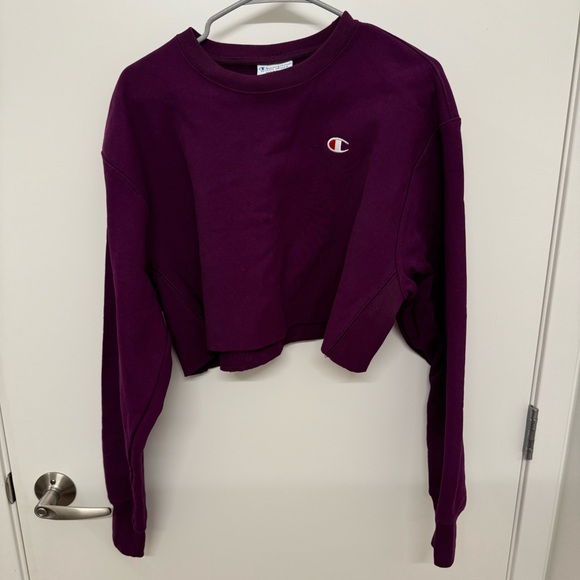 Champion Reverse Weave Purple Cropped Crewneck Sweatshirt - Picture 2 of 7